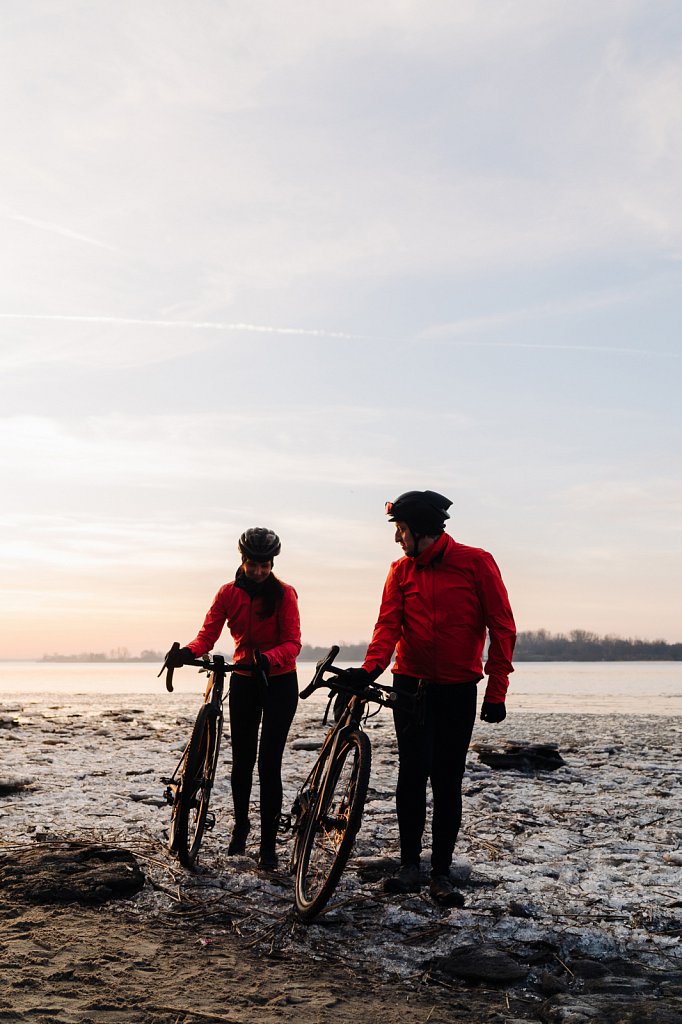 Cyclists-3.jpg